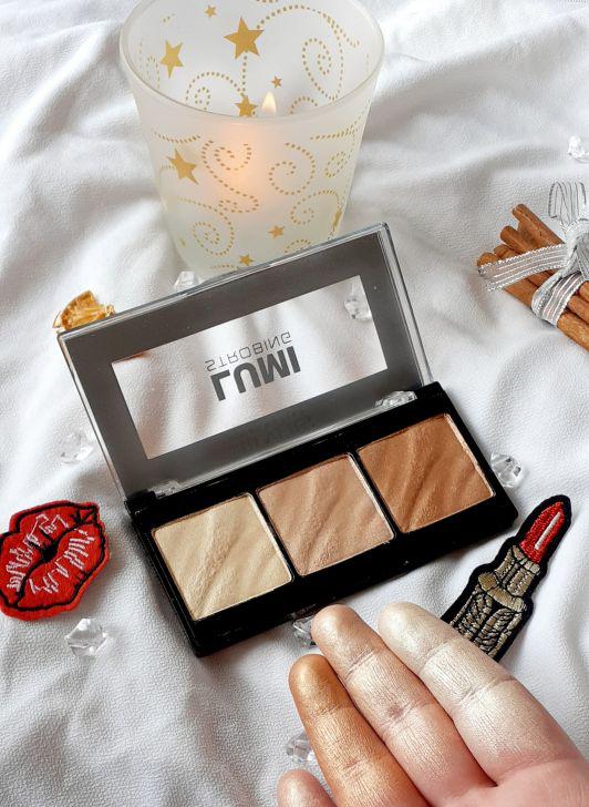 Revers Cosmetics Lumi Strobing, Paleta rozświetlaczy do twarzy, nr 04