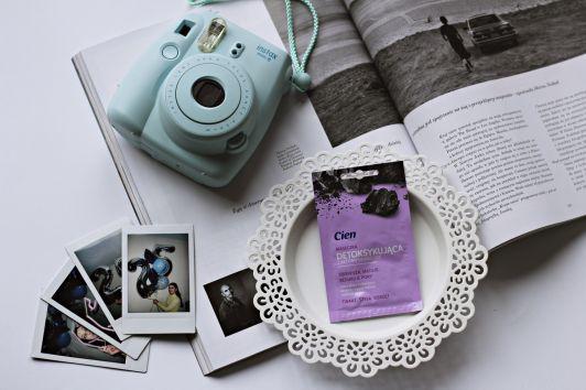 Cien Maseczka do twarzy, Detoksykująca z aktywnym węglem