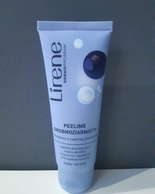 Peeling drobnoziarnisty Lirene 