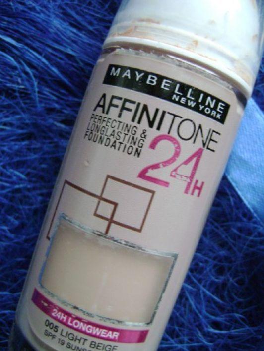 Maybelline Affinitone, Podkład do twarzy, nr 02 Light Porcelain