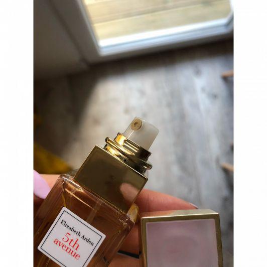 Woda perfumowana 5th avenue