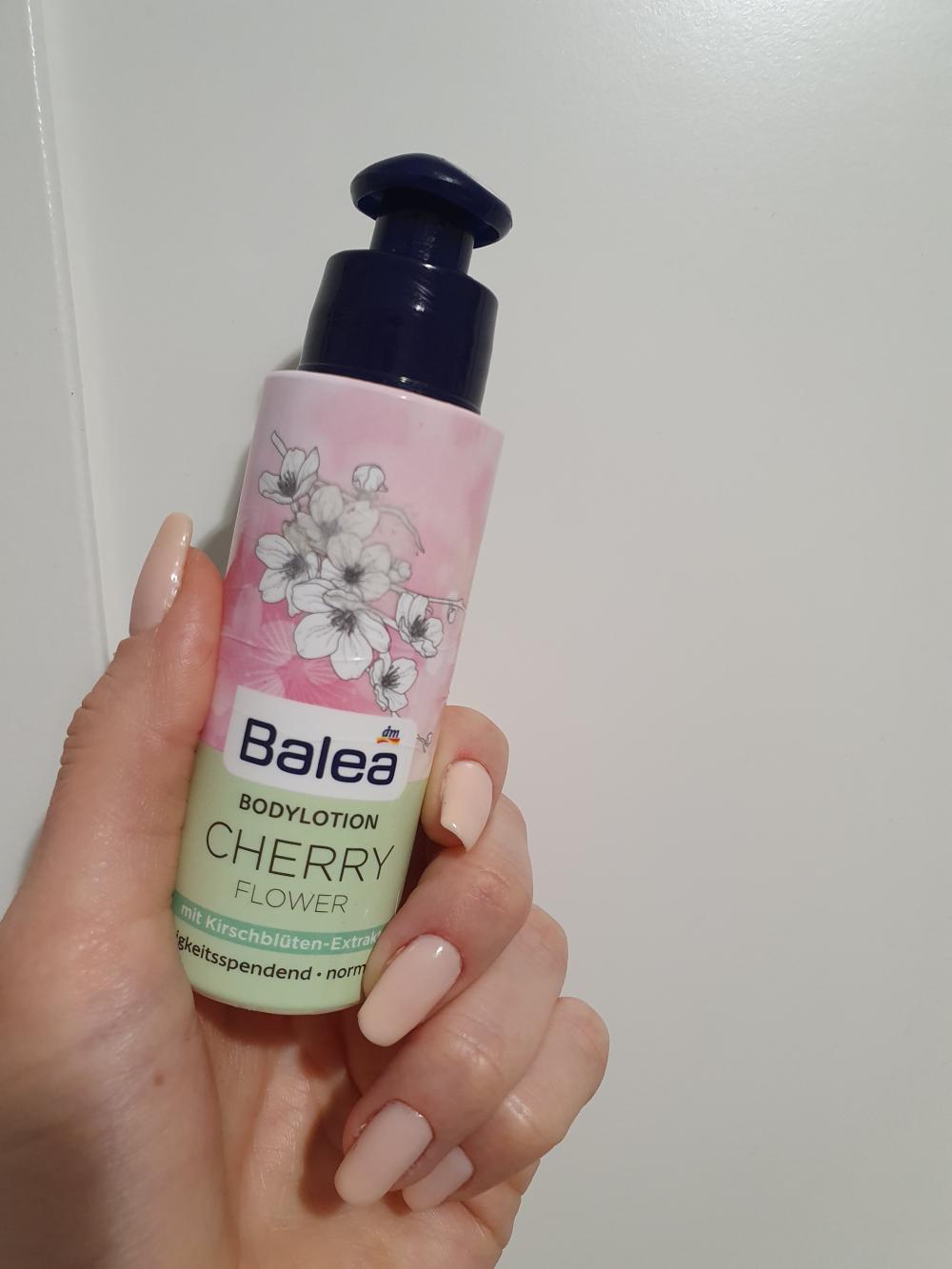 akcja denkowanie! grudzień - kosmetyki w świątecznych opakowaniach i świątecznych kolorach 🎄❄️⛄🎀🎁🎅