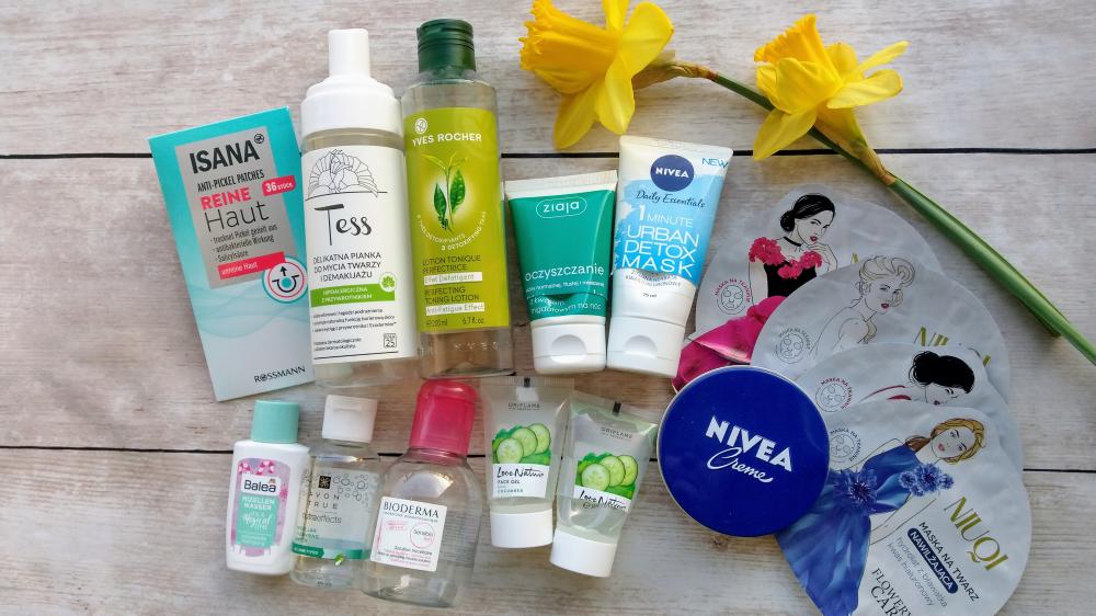 akcja denkowanie! grudzień - kosmetyki w świątecznych opakowaniach i świątecznych kolorach 🎄❄️⛄🎀🎁🎅