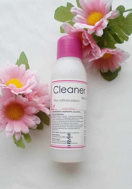 kosmetyki cleaner