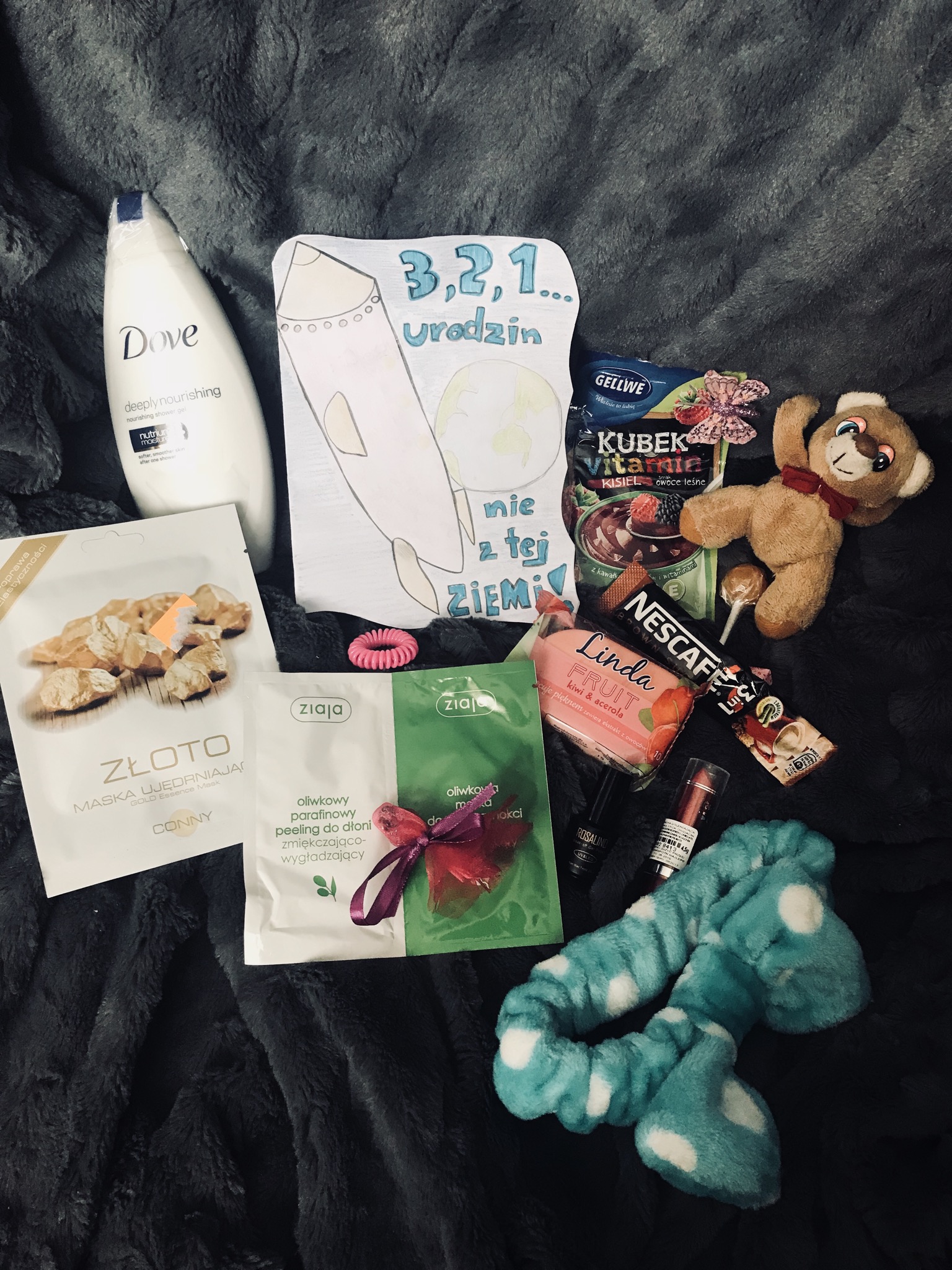 ✩ Kalendarz urodzinowy Clouders ✩