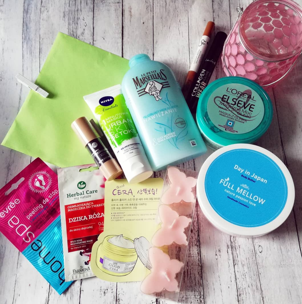 ✩ Kalendarz urodzinowy Clouders ✩