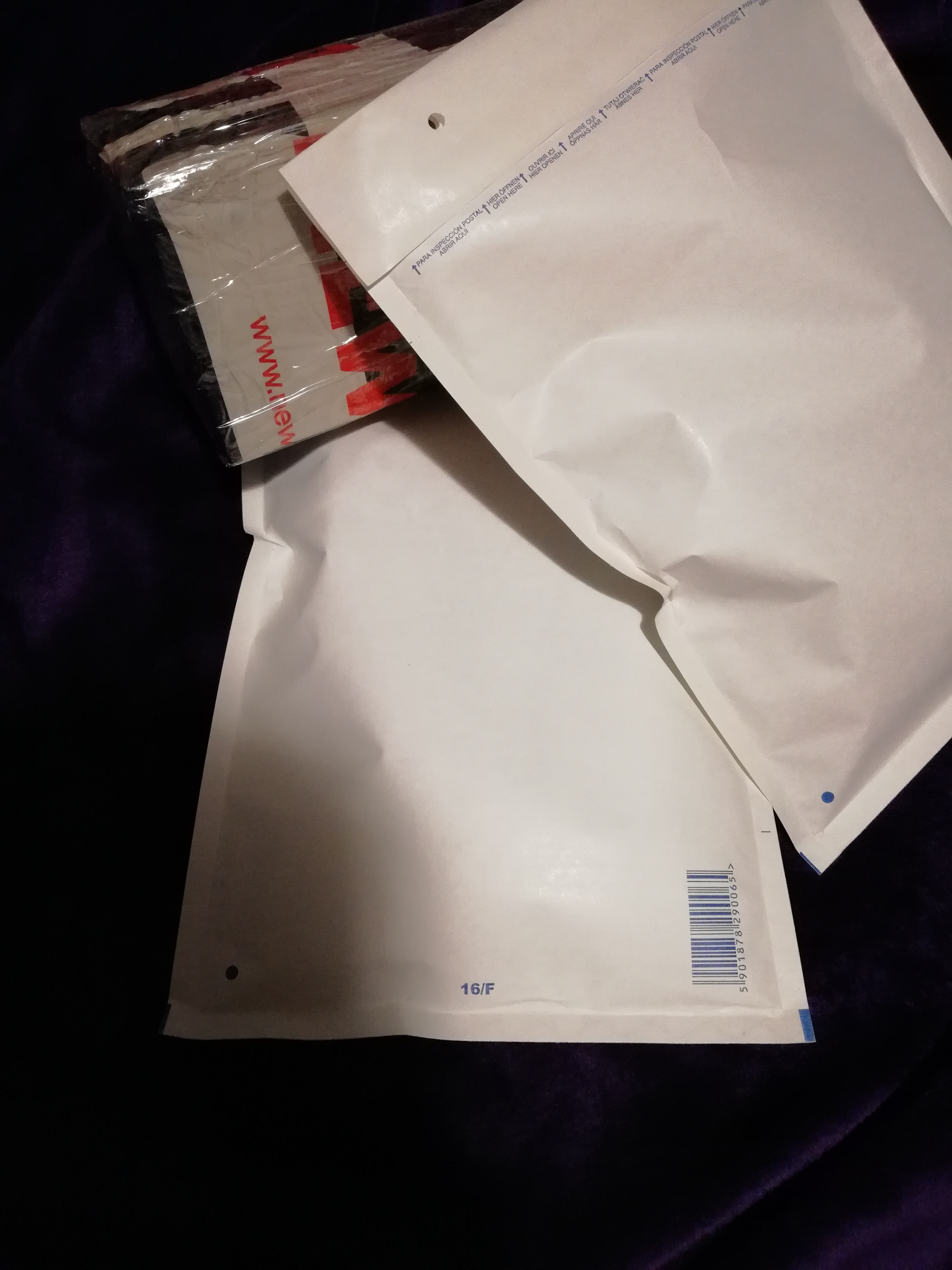 ✩ Kalendarz urodzinowy Clouders ✩