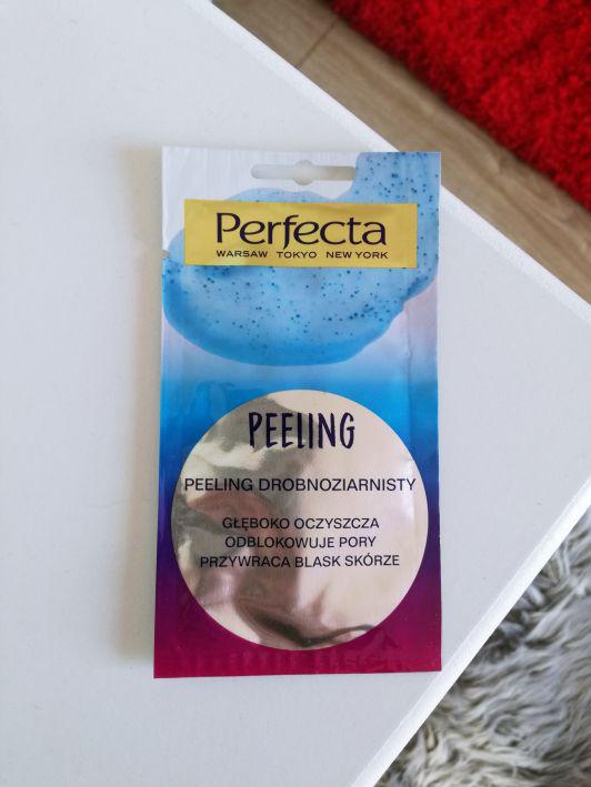 Perfecta Peeling do twarzy, Drobnoziarnisty, Głęboko oczyszcza, Odblokowuje pory, Przywraca blask skórze