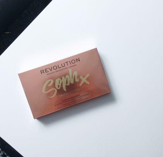 Makeup Revolution Paleta cieni, Soph X, Extra Spice