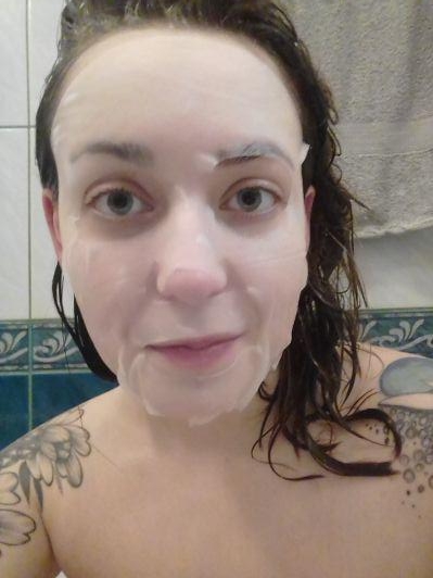 Mascot, maseczka w płachcie, z ekstraktem z wina i retinolem