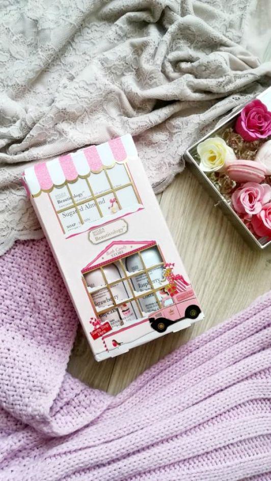 Słodkie kosmetyki Baylis&Harding do kąpieli