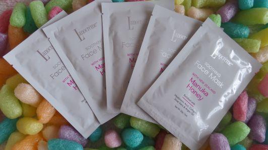 Lanocreme, łagodząca maseczka w płachcie z miodem Manuka z Nowej Zelandii