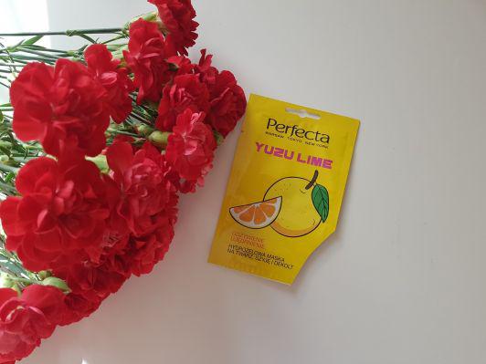 Perfecta Yuzu Lime  odżywienie i ujędrnienie  hydrożelowa maska na twarz, szyję i dekolt