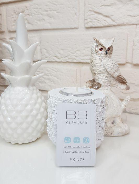 SKIN 79 Pianka do mycia twarzy, BB Cleanser