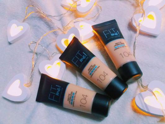 Maybelline Fit Me!, Podkład do twarzy, Matujący i wygładzający pory, nr 104