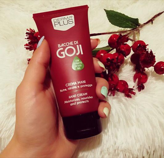Derma Plus krem do rąk z ekstraktem jagód goji