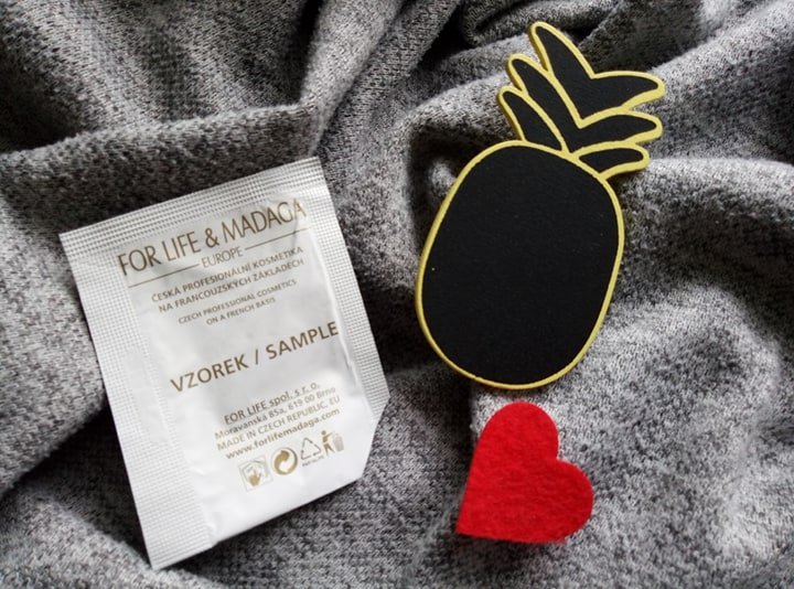 akcja denkowanie! grudzień - kosmetyki w świątecznych opakowaniach i świątecznych kolorach 🎄❄️⛄🎀🎁🎅