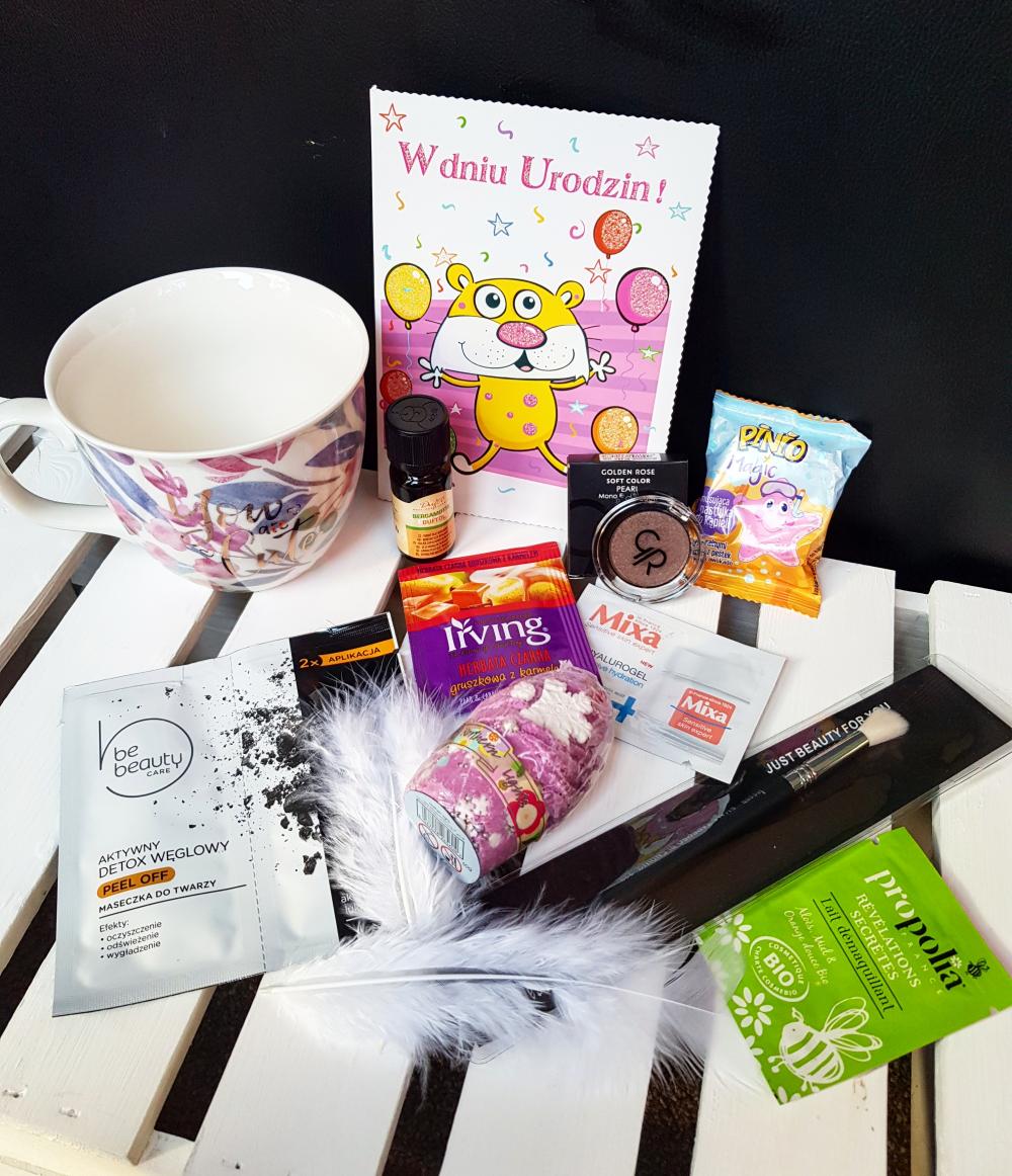 ✩ Kalendarz urodzinowy Clouders ✩