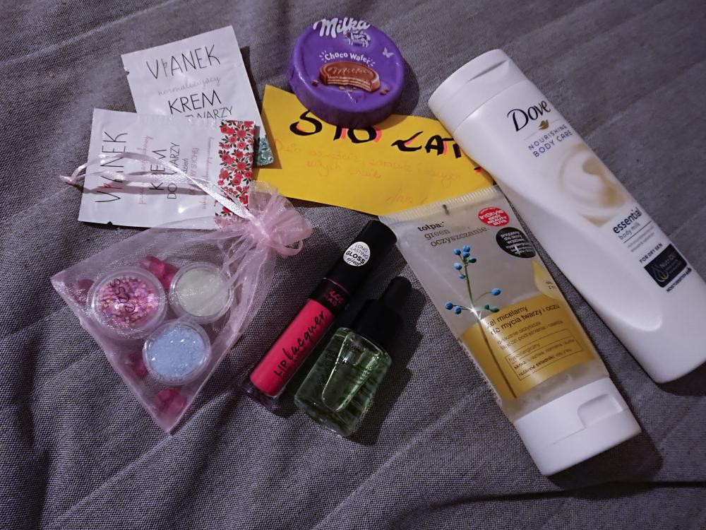 ✩ Kalendarz urodzinowy Clouders ✩