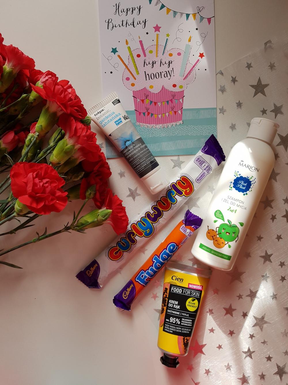 ✩ Kalendarz urodzinowy Clouders ✩