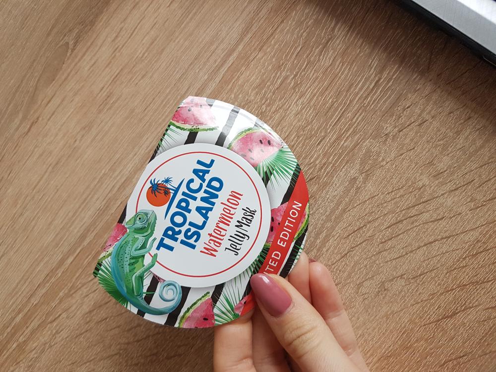 akcja denkowanie! grudzień - kosmetyki w świątecznych opakowaniach i świątecznych kolorach 🎄❄️⛄🎀🎁🎅