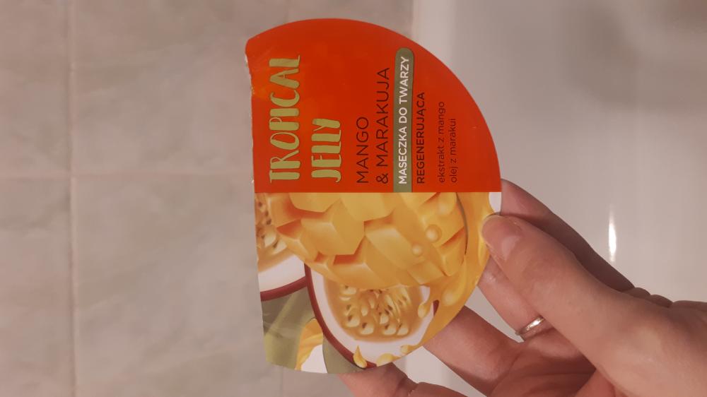 akcja denkowanie! grudzień - kosmetyki w świątecznych opakowaniach i świątecznych kolorach 🎄❄️⛄🎀🎁🎅