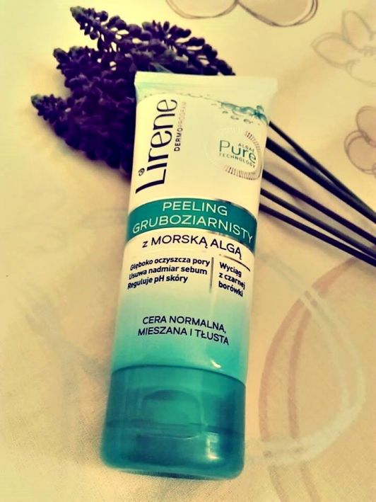 Lirene, Peeling do twarzy, Gruboziarnisty, Z morską algą, Cera normalna, mieszana i tłusta