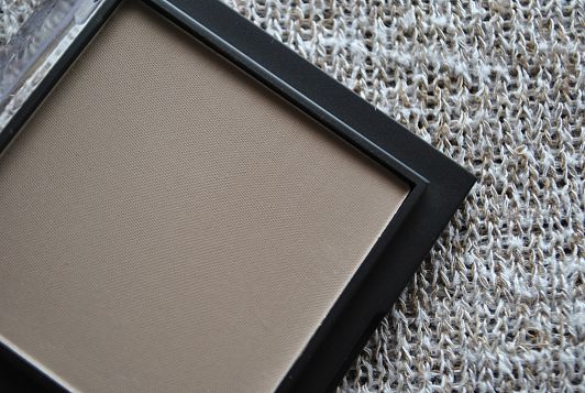 kobo bronzer do twarzy matt bronzing  contouring powder nr 311 nubian desert