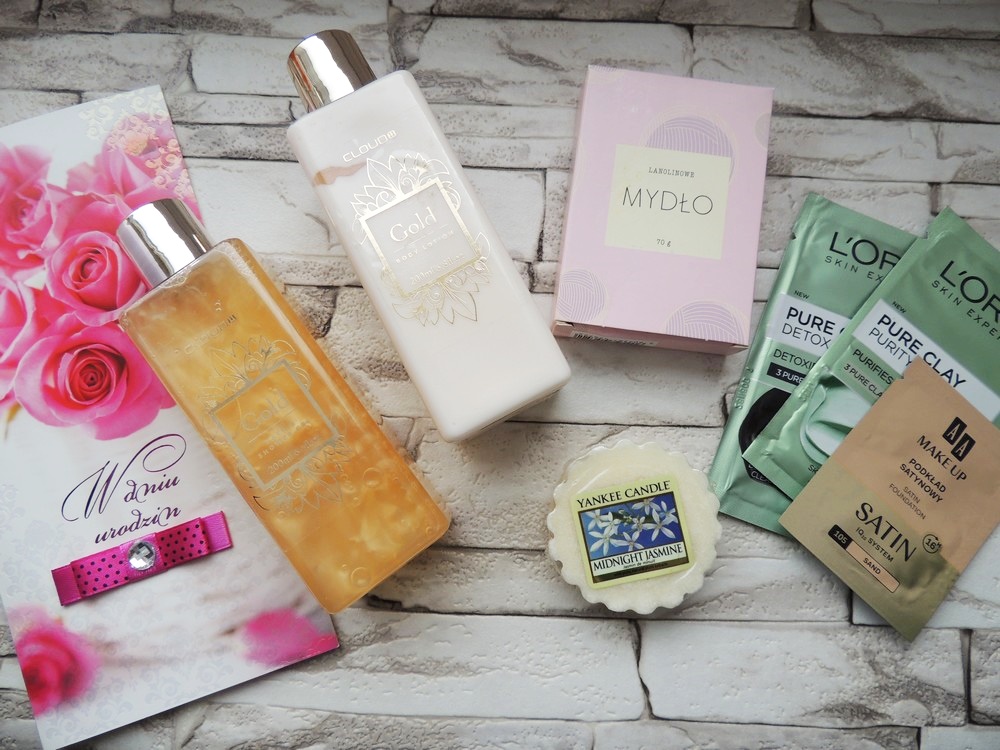 ✩ Kalendarz urodzinowy Clouders ✩