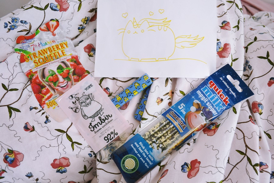 ✩ Kalendarz urodzinowy Clouders ✩