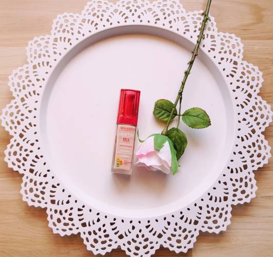 kosmetyki podklady bourjois