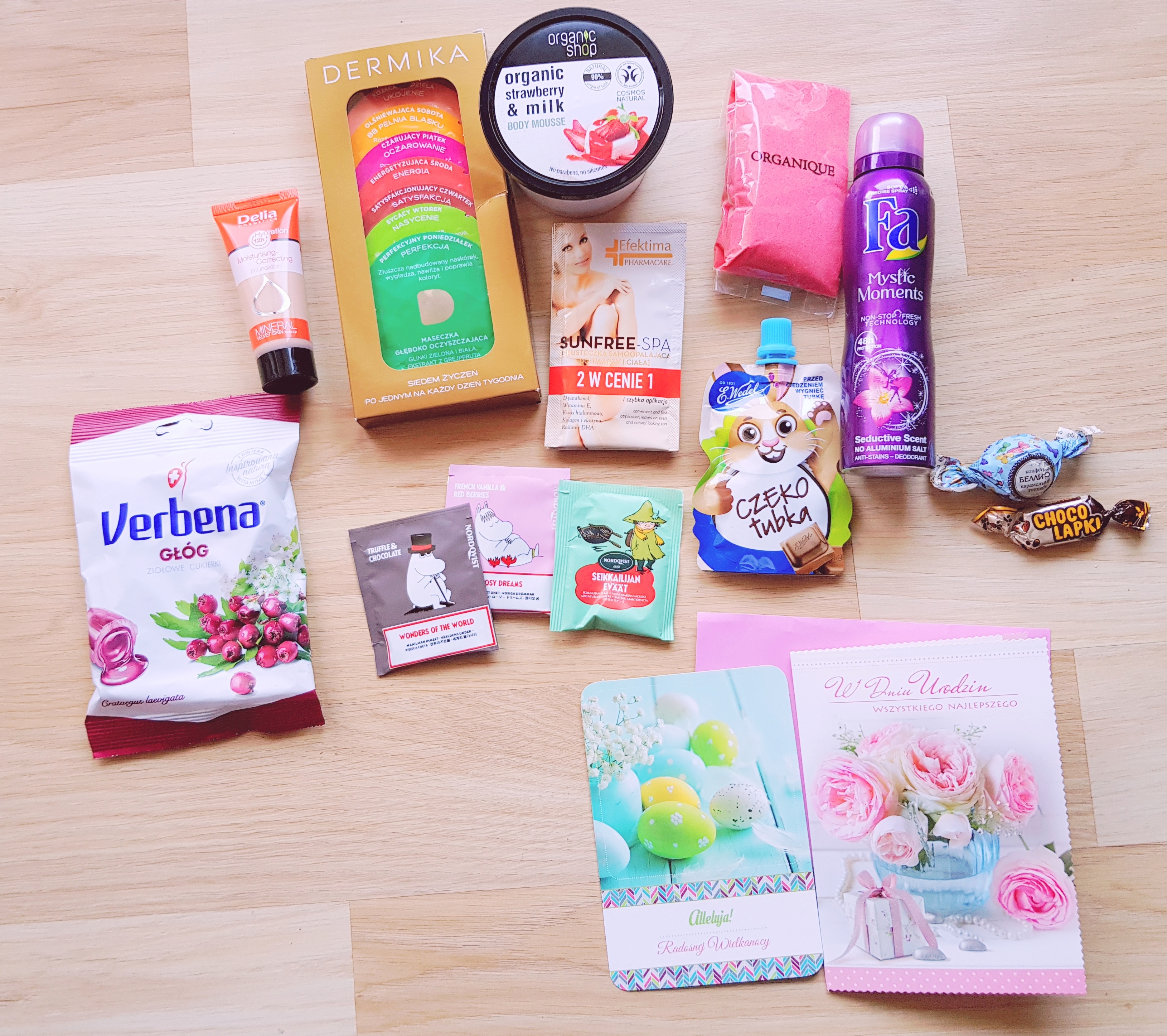 ✩ Kalendarz urodzinowy Clouders ✩