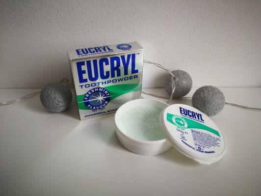 Eucryl Proszek do czyszczenia zębów, Toothpowder, Freshmint