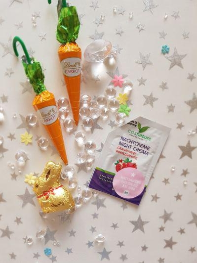 Odżywczy krem na noc z owocem granat cosnature