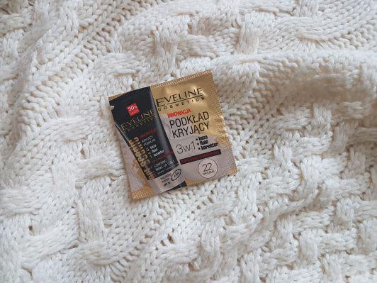 Próbka podkładu kryjącego Eveline