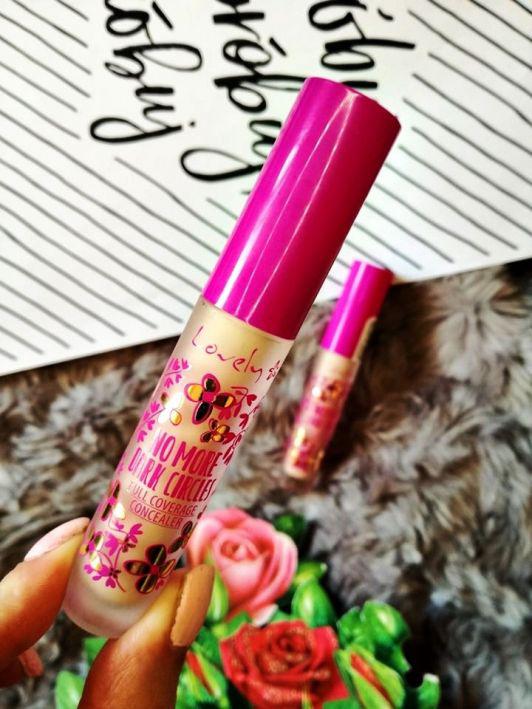 Lovely No More Dark Circles, Mocno kryjący korektor pod oczy, Nr 1