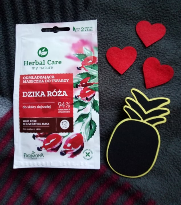 akcja denkowanie! grudzień - kosmetyki w świątecznych opakowaniach i świątecznych kolorach 🎄❄️⛄🎀🎁🎅