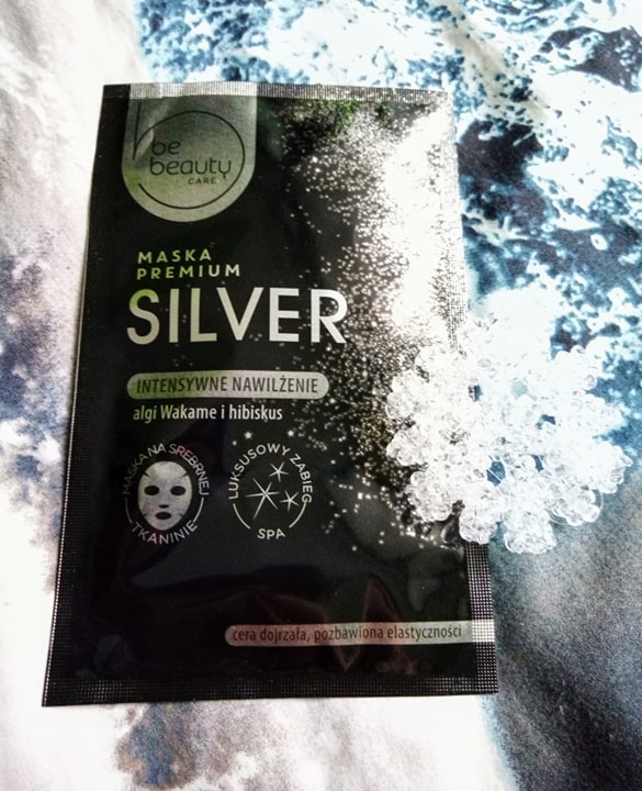 akcja denkowanie! grudzień - kosmetyki w świątecznych opakowaniach i świątecznych kolorach 🎄❄️⛄🎀🎁🎅