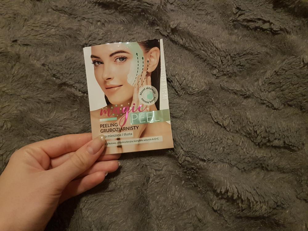 akcja denkowanie! grudzień - kosmetyki w świątecznych opakowaniach i świątecznych kolorach 🎄❄️⛄🎀🎁🎅