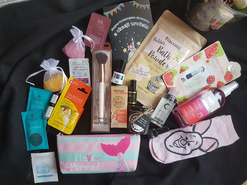 ✩ Kalendarz urodzinowy Clouders ✩