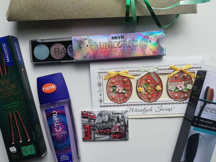 ✩ Kalendarz urodzinowy Clouders ✩