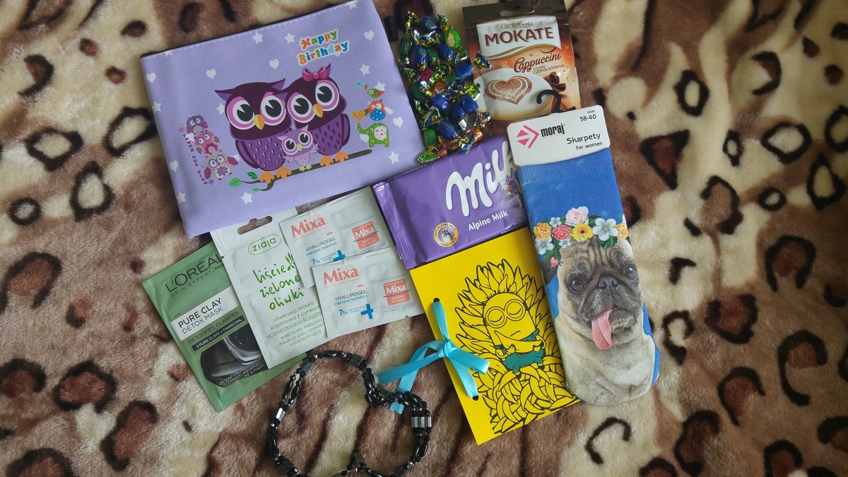 ✩ Kalendarz urodzinowy Clouders ✩