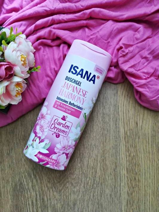 kosmetyki zele pod prysznic isana