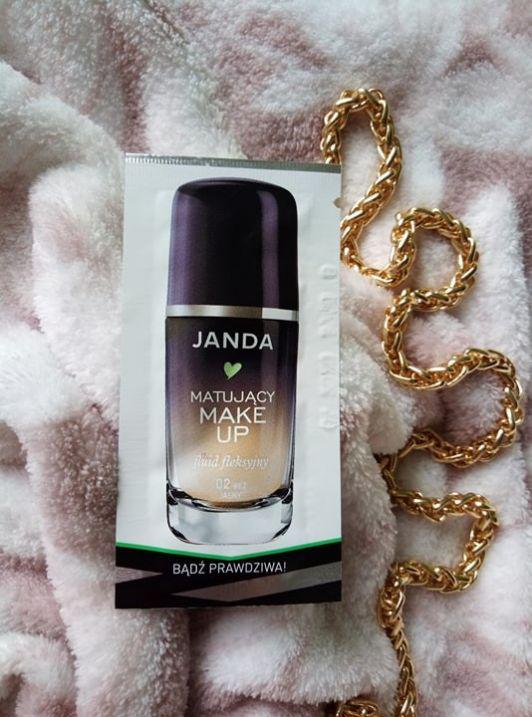 Janda Fluid do twarzy, Fleksyjny, nr 02 Jasny beż