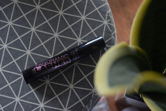 Wibo Panoramic Lashes, Shine & Volume Mascara, Black