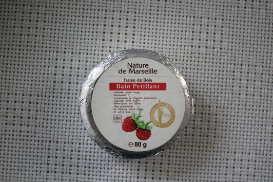 Estetica Nature De Marseille, Kostka musująca do kąpieli, Bain Petillant, Poziomka