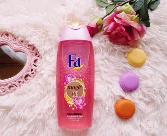 Fa Żel pod prysznic, Magic Oil, Pink Jasmine Scent
