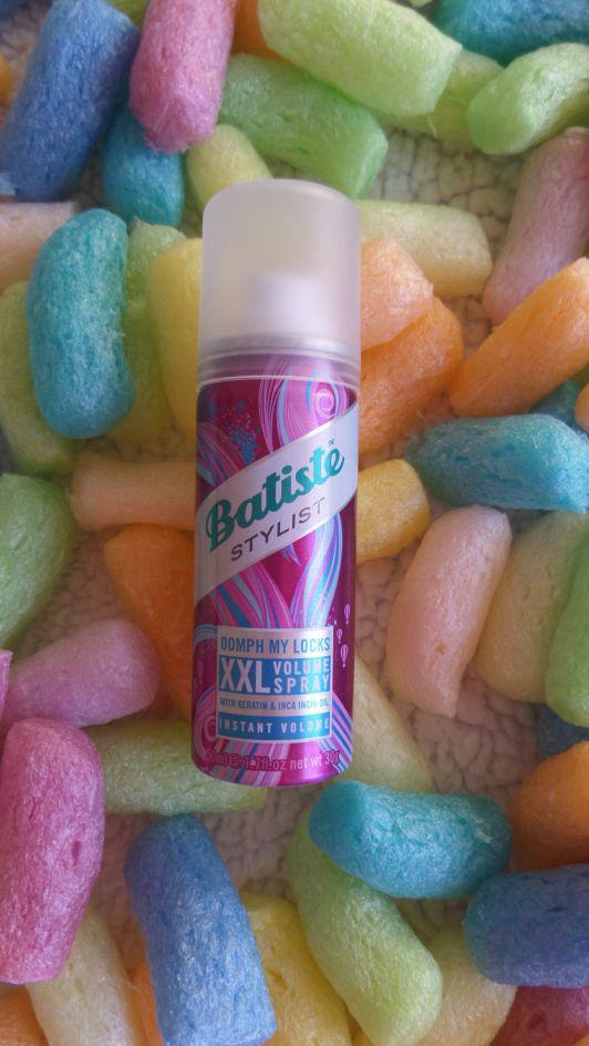 Batiste Stylist, Spray do włosów, Zwiększający objętość, Oomph My Locks, XXL Volume Spray, Instant Volume