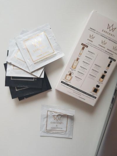 próbka zapach perfumy 