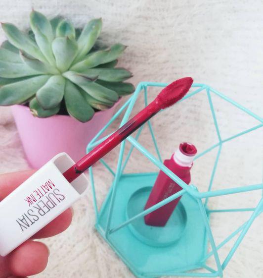 Maybelline Super Stay, Pomadka do ust w płynie, Matowa, nr 80 Ruler